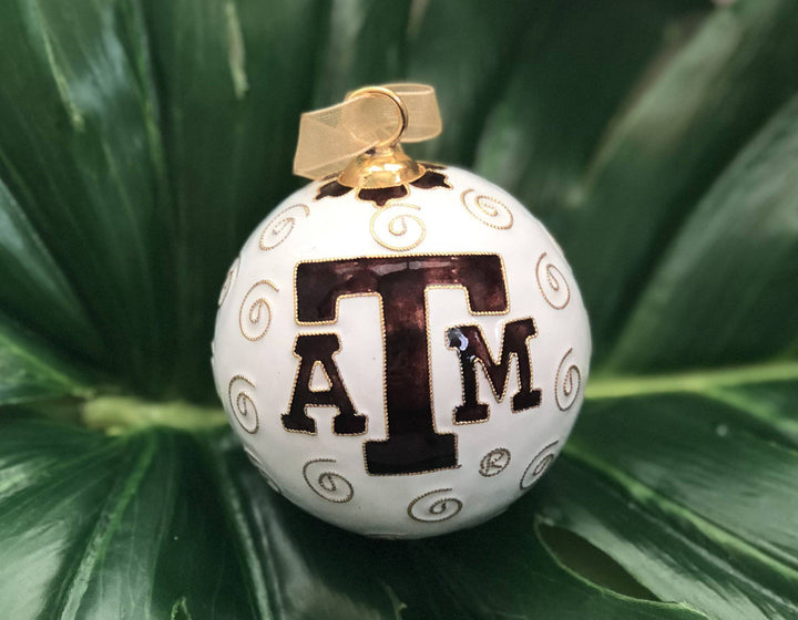 Texas A&M Aggie 'Deep in the Heart of Howdy' White Background Round Cloisonné Christmas Ornament