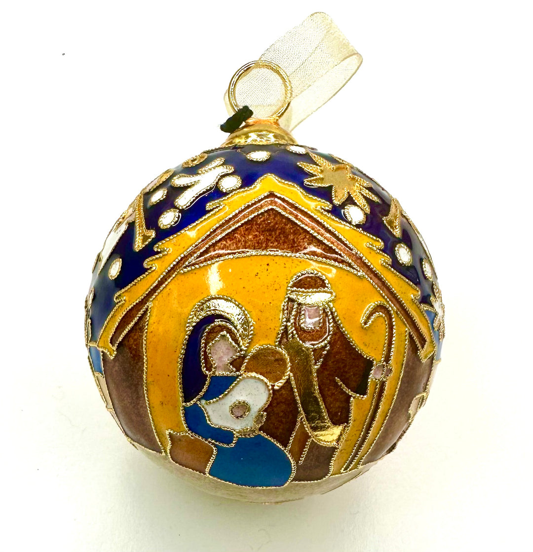 "Angels We have Heard on High" Nativity