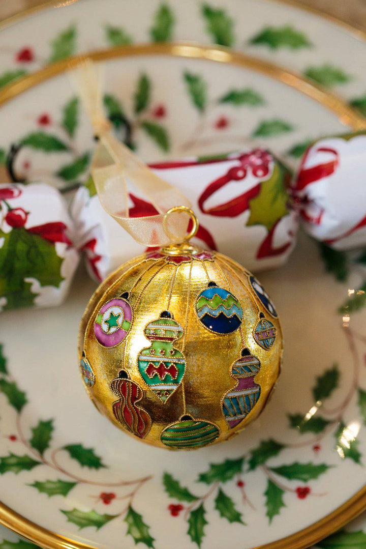 Vintage Hanging Ornaments Metallic Gold Background Round Cloisonné Christmas Ornament