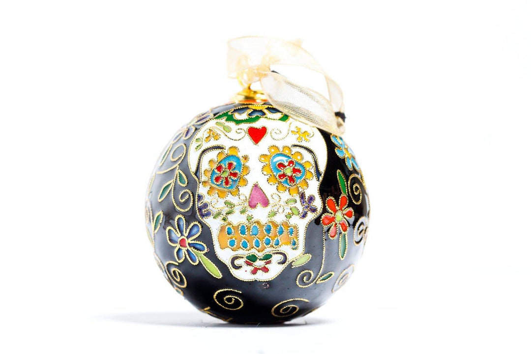 Sugar Skulls Dia de los Muertos Black Round Cloisonné Christmas Ornament
